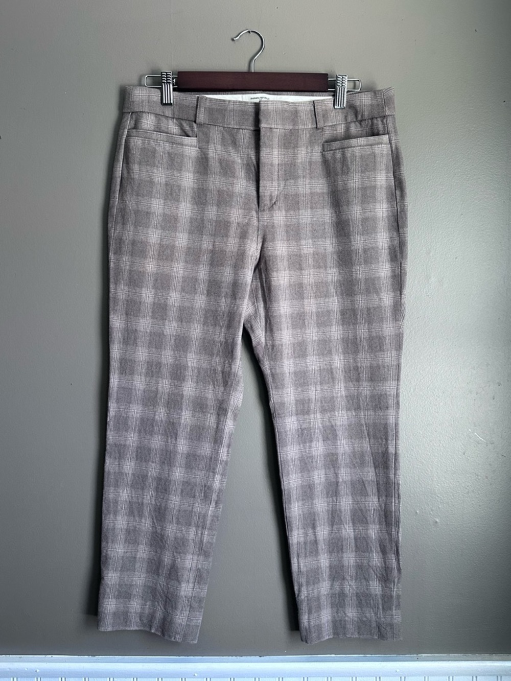Banana Republic Sloan Cropped Dress Pants Women’s Size 8 Brown Plaid Trousers